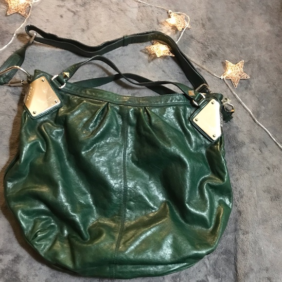 Dark Green DKNY Bag with Black linings - Picture 2 of 8